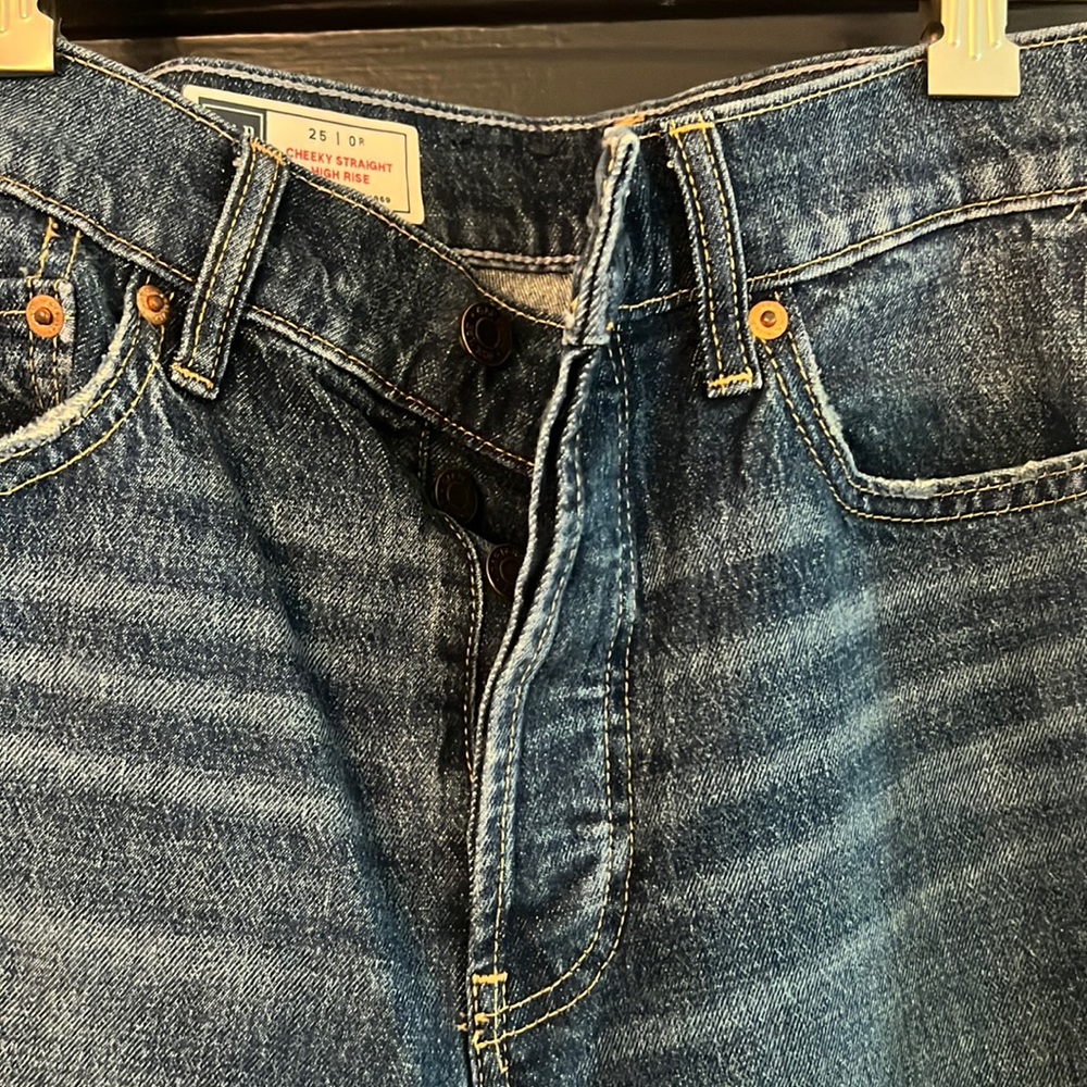 Gap cheeky jeans!